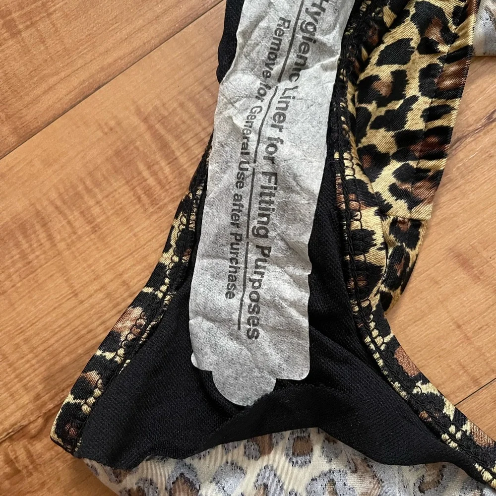 Victoria’s Secret Leopard Print Swim Set Brand New